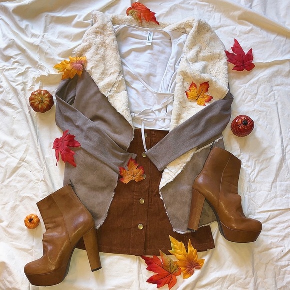 🍁Fall Mystery Box Bundle!🍂 - Picture 2 of 12